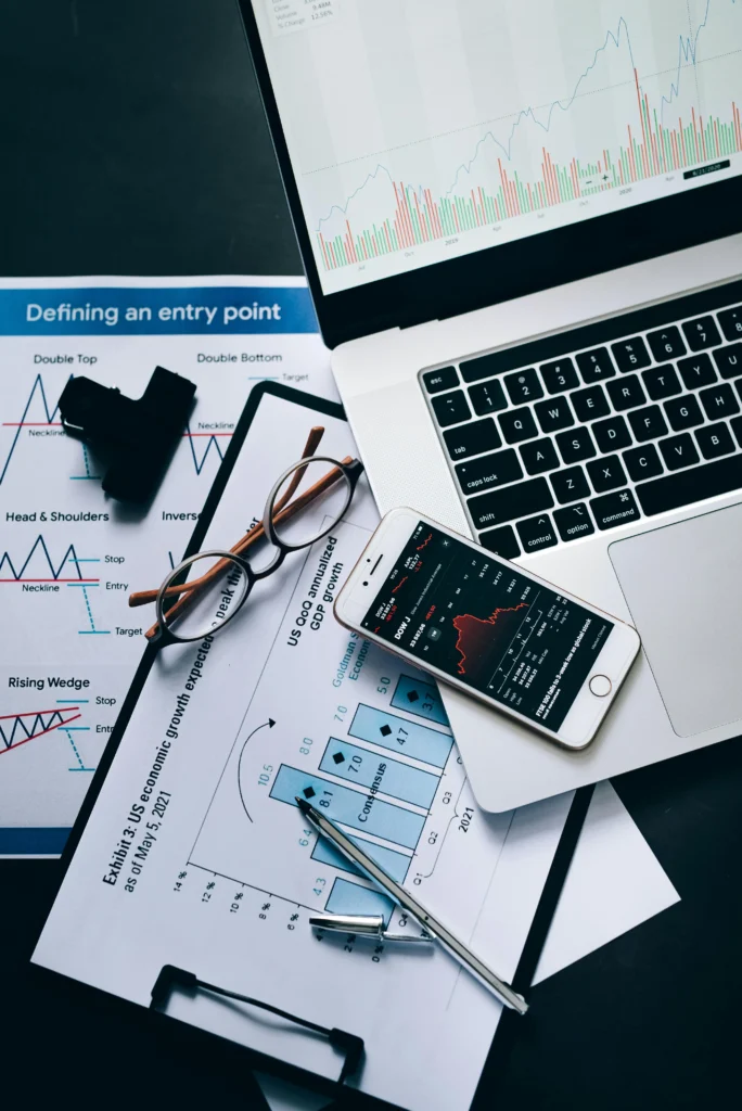 Formación en trading con cursos especializados en Forex y activos sintéticos